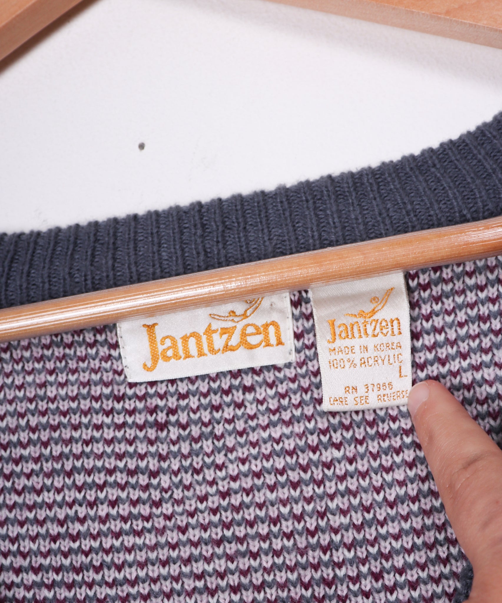 90s Jantzen Acrylic Purple and Pink Floral Sweater Cardigan