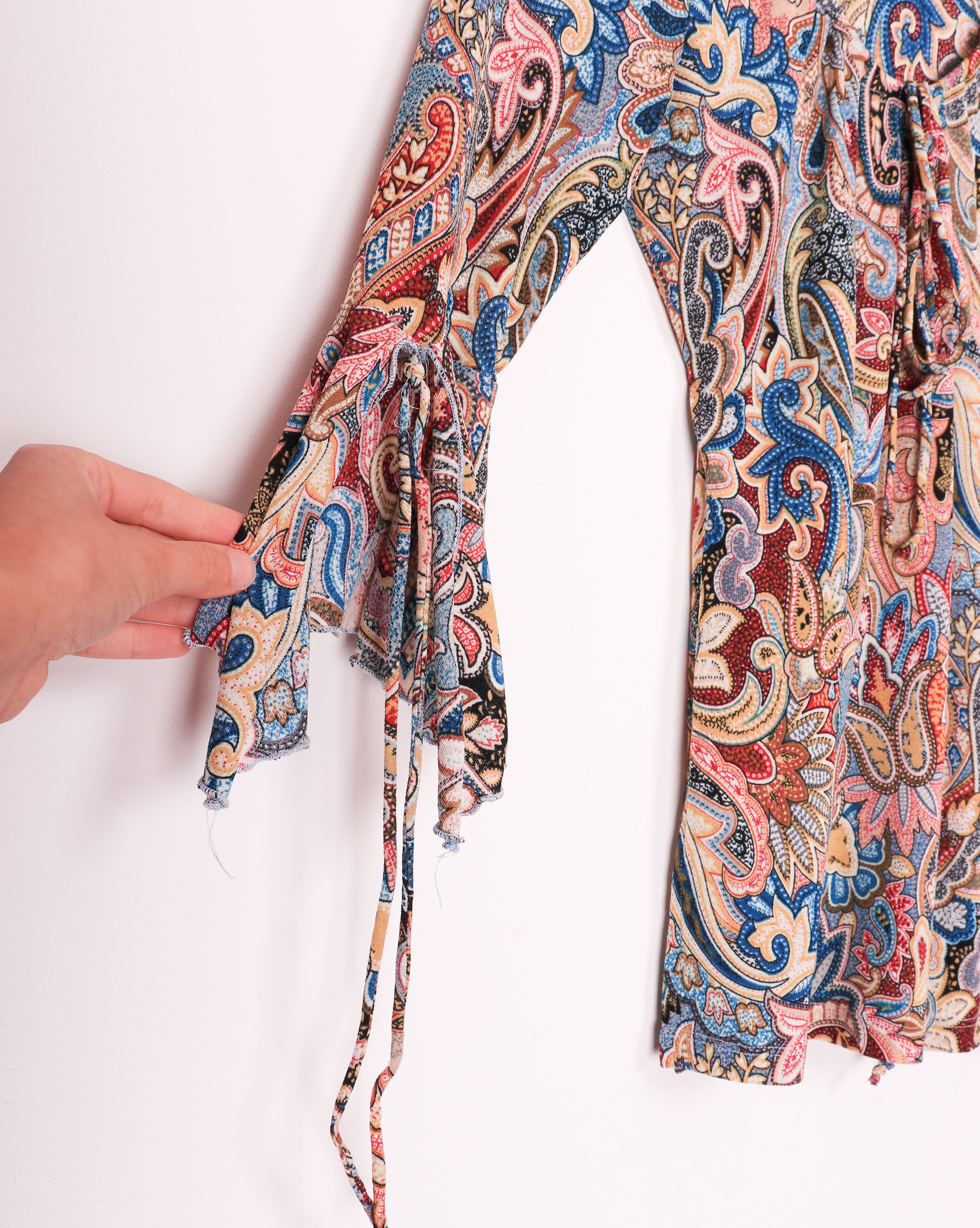 90s Susan Lawrence Flowy Polyester Paisley Top