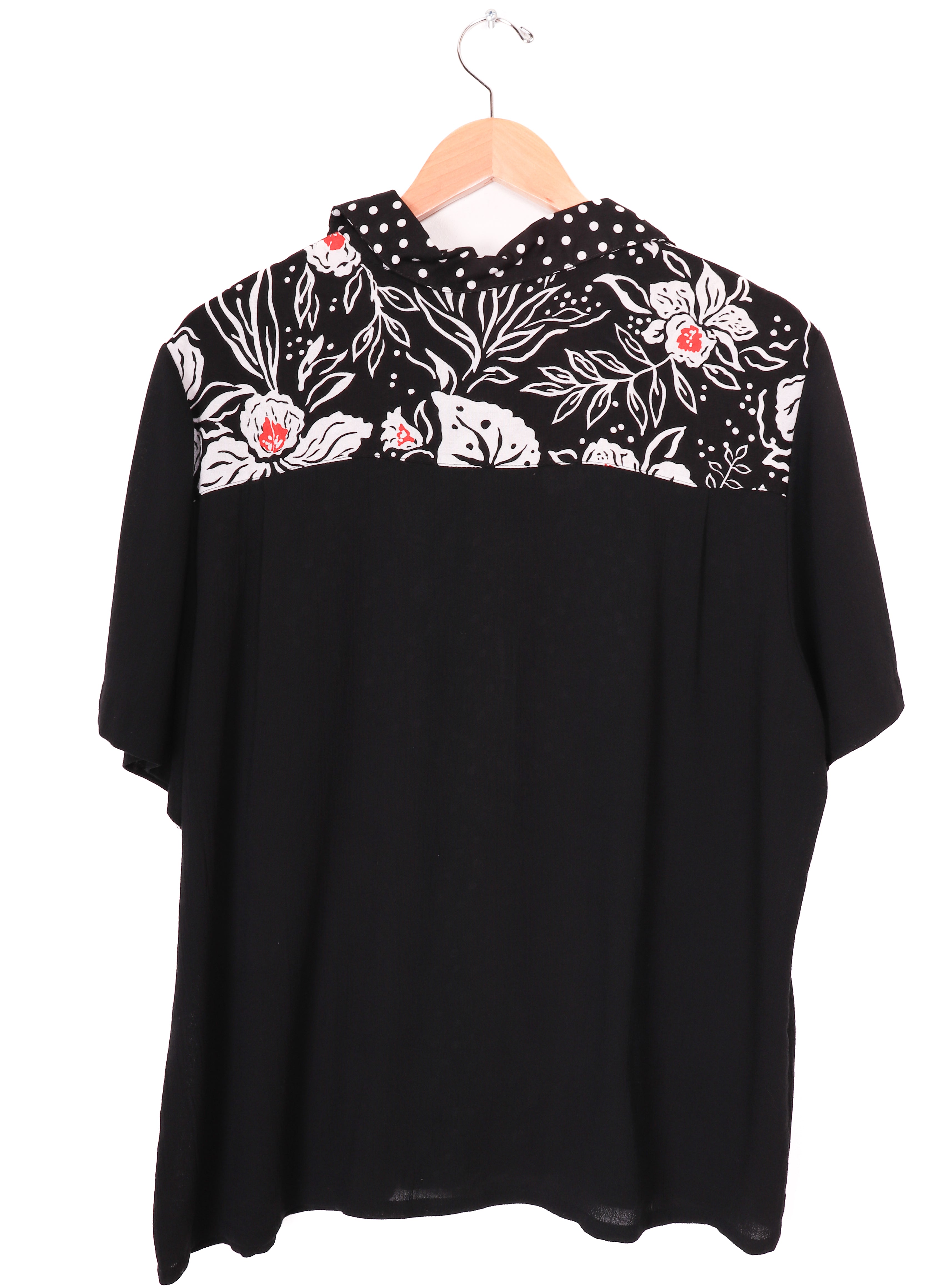 80s-90s Alfred Dunner Black Polka Dot and Florals Blouse